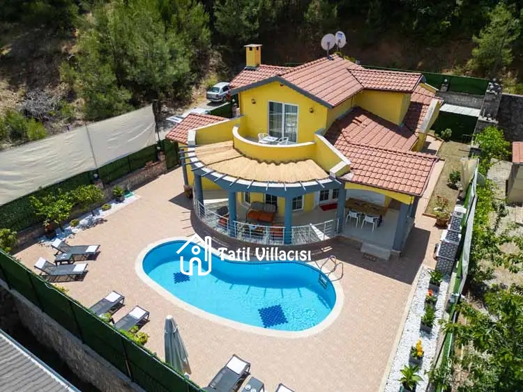 Villa Sarı Yaz