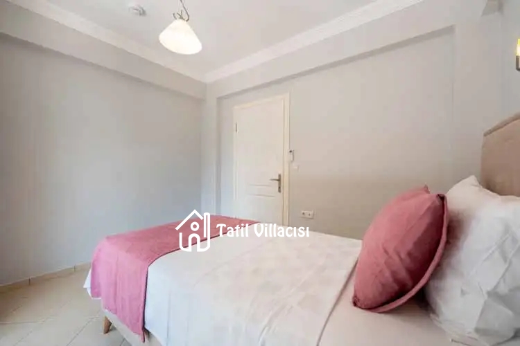 Villa Sarı Yaz