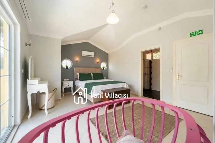 Villa Sarı Yaz