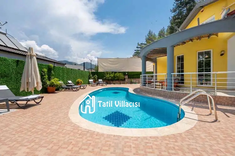 Villa Sarı Yaz