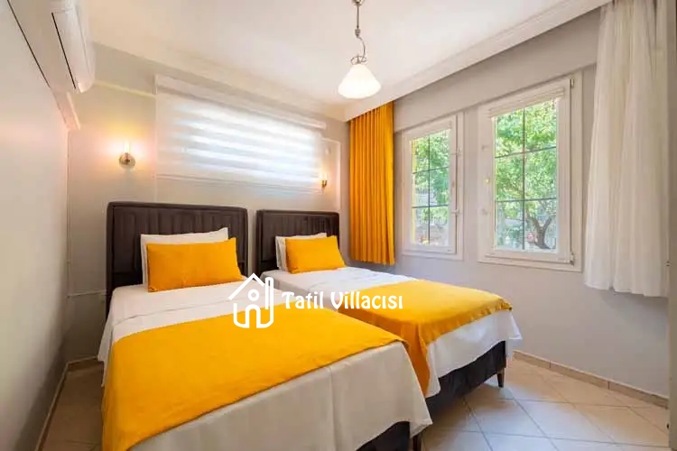 Villa Sarı Yaz