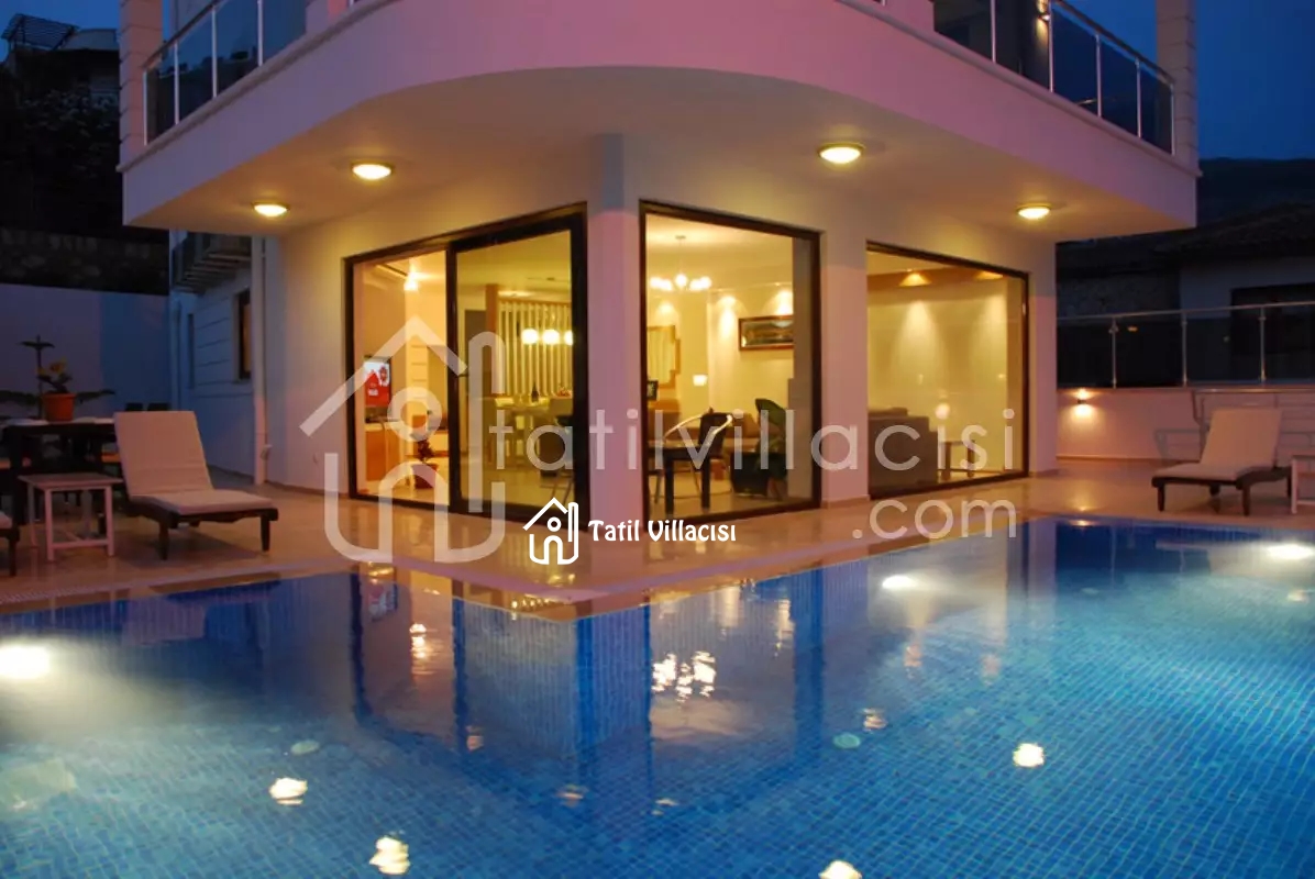 Villa Sea Line