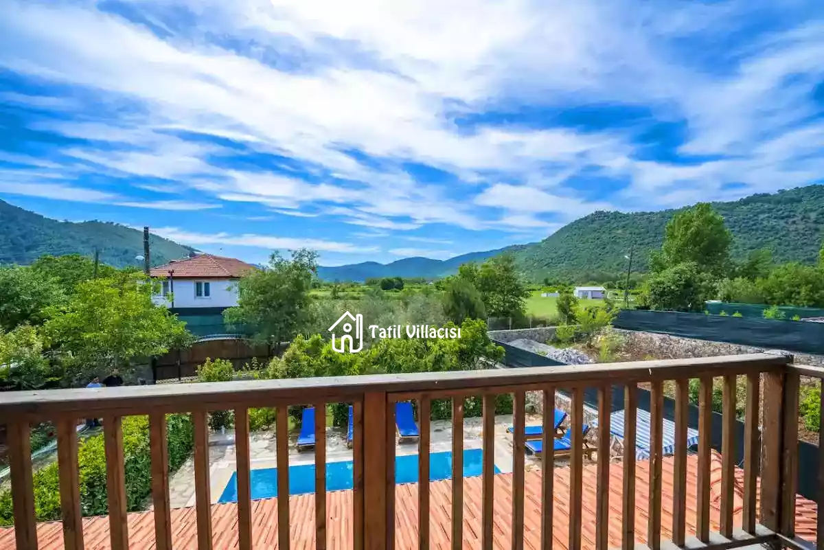 Villa Sedir Evi