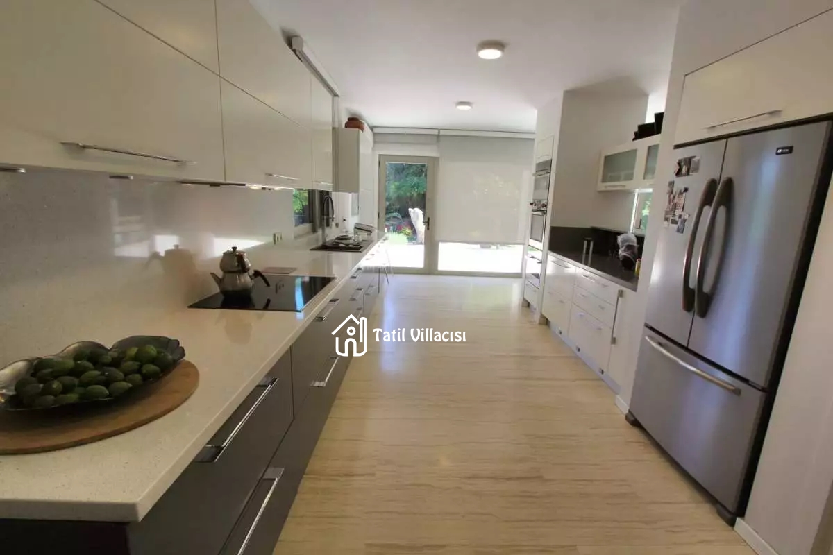 Villa Silence