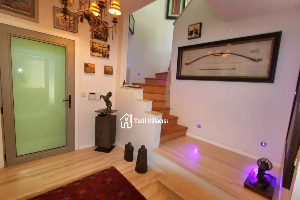 Villa Silence