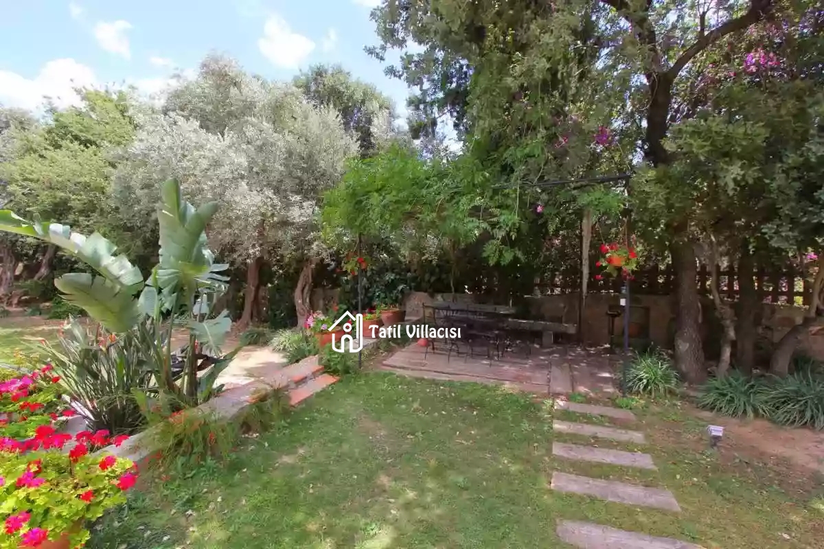 Villa Silence