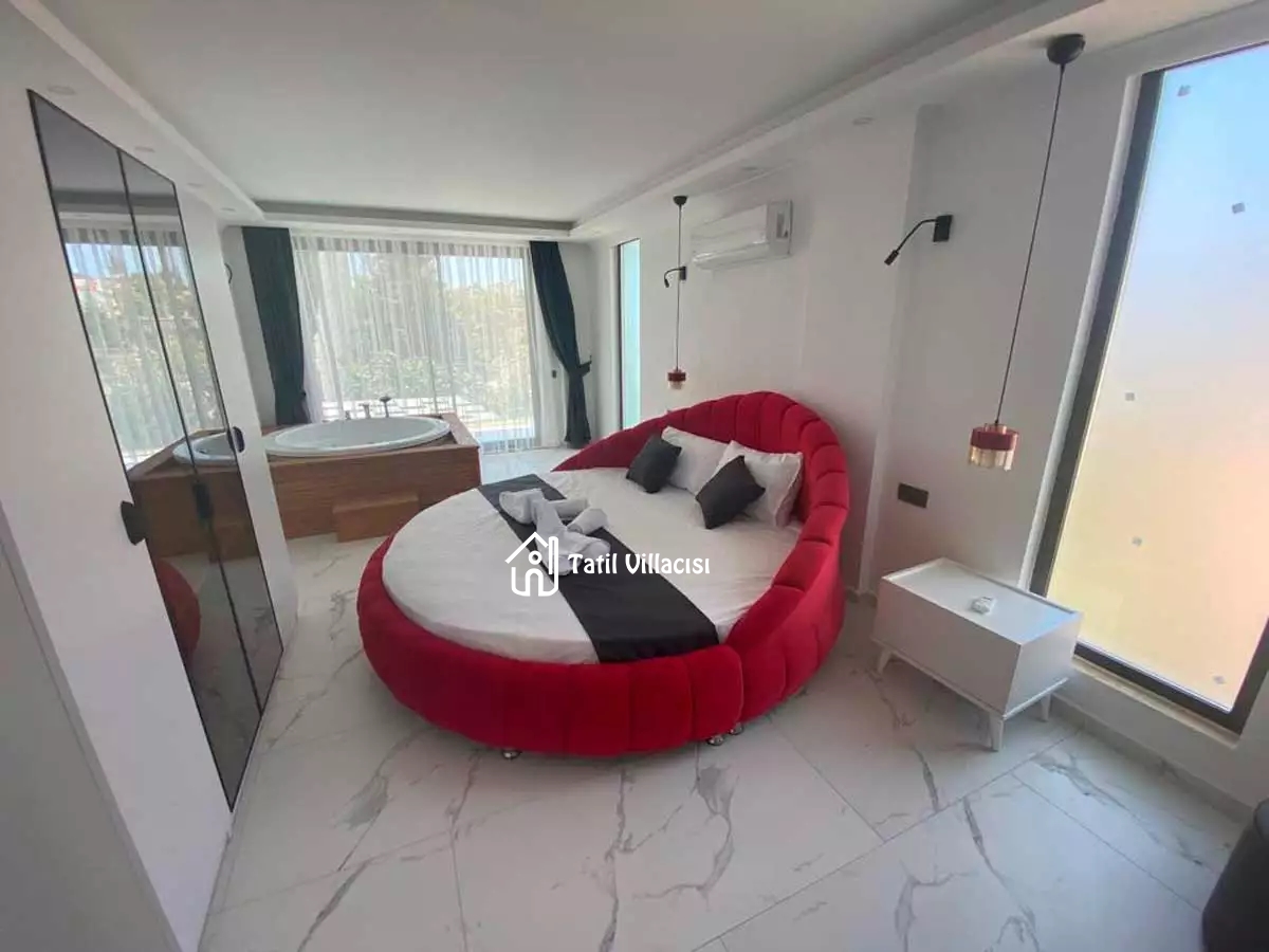 Villa Silver