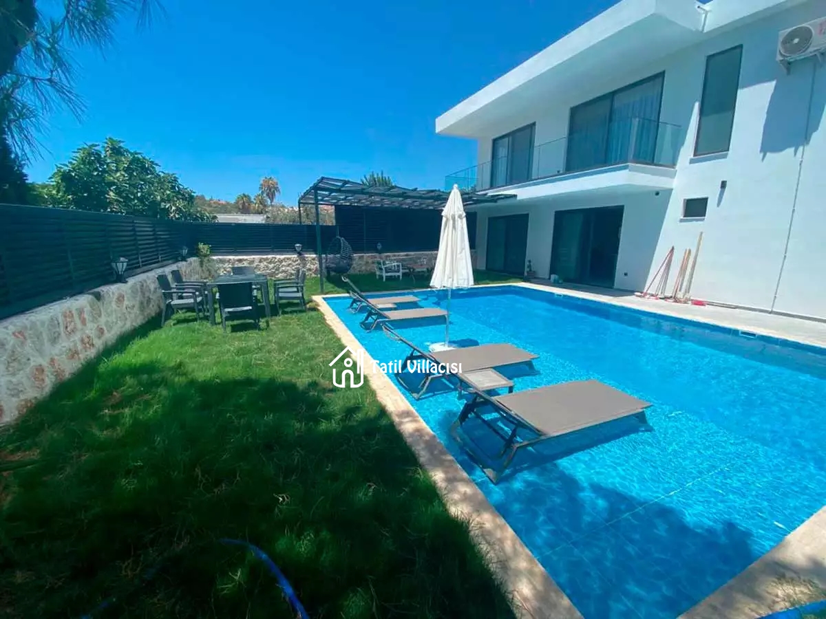 Villa Silver