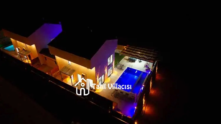 Villa Şirinler 2