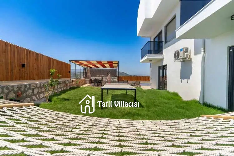 Villa Şirinler 2