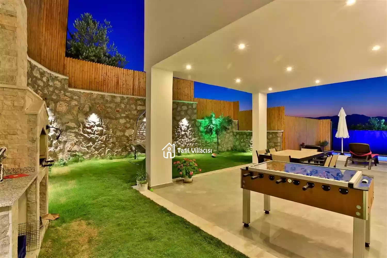 Villa Stone