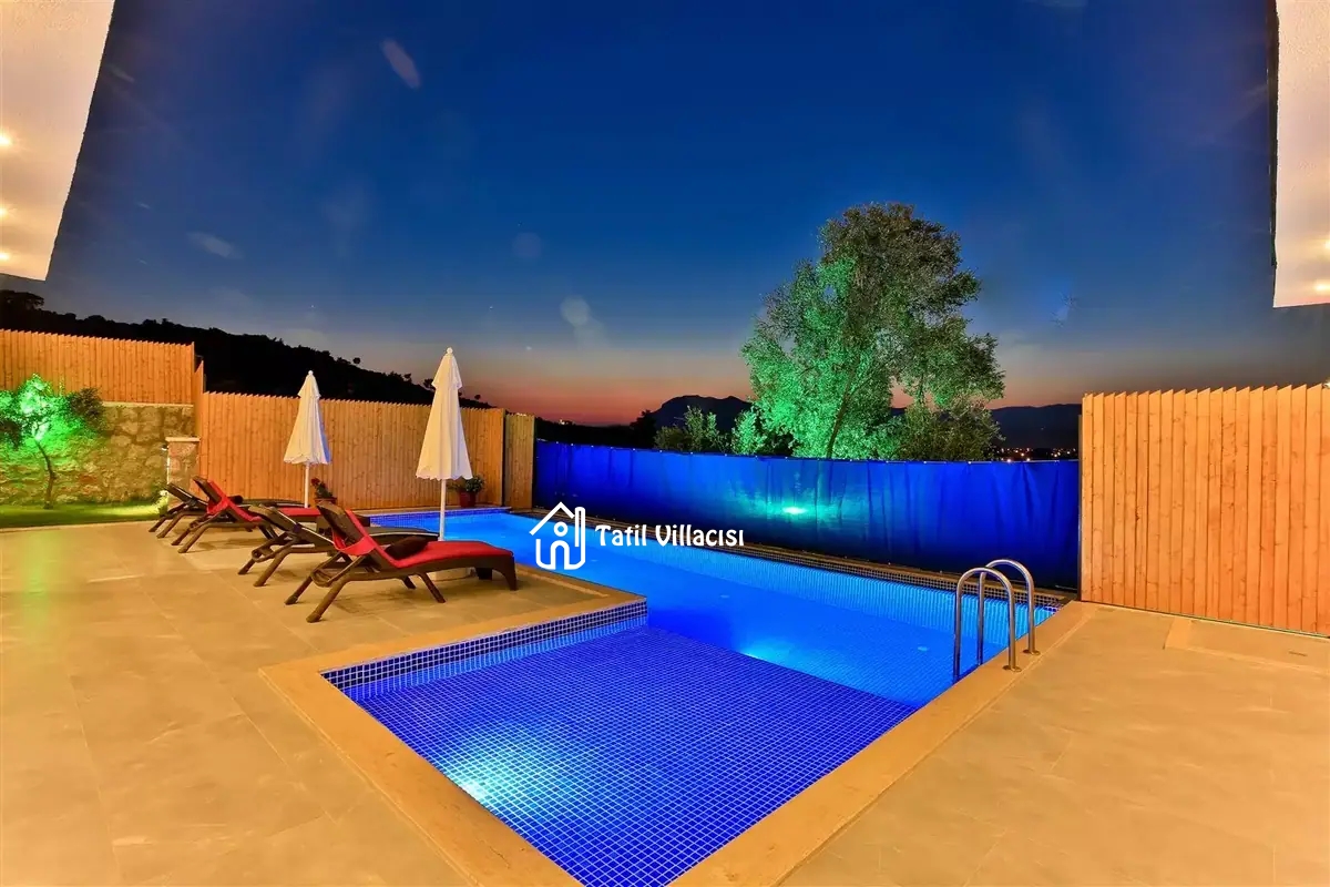 Villa Stone