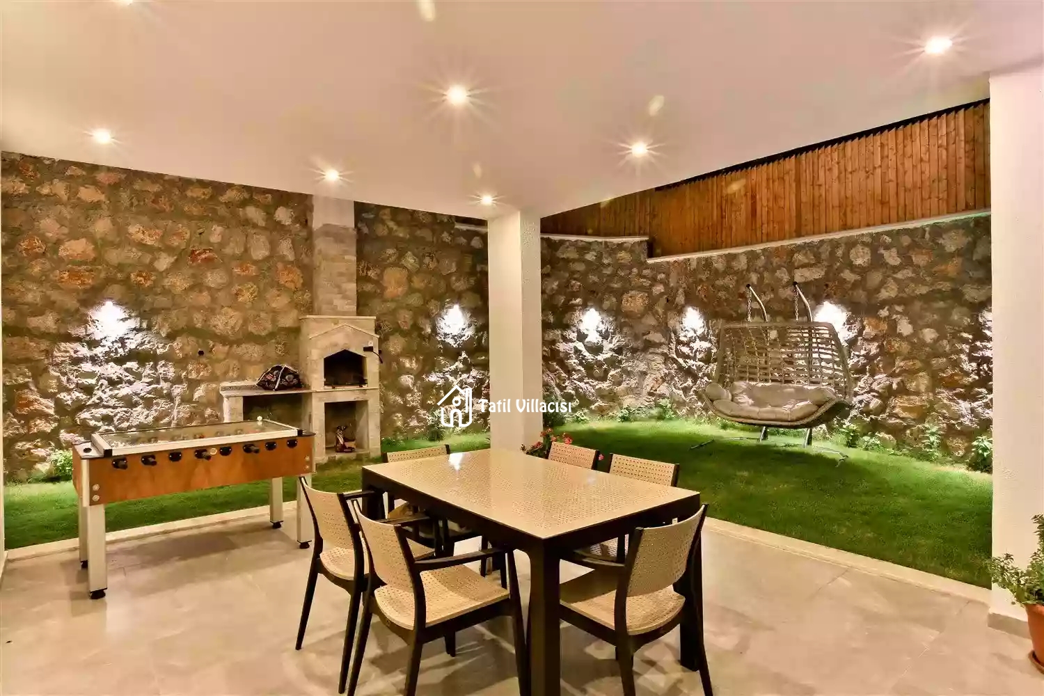 Villa Stone