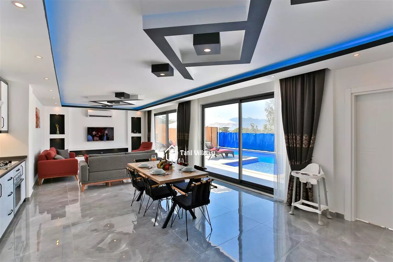 Villa Stone