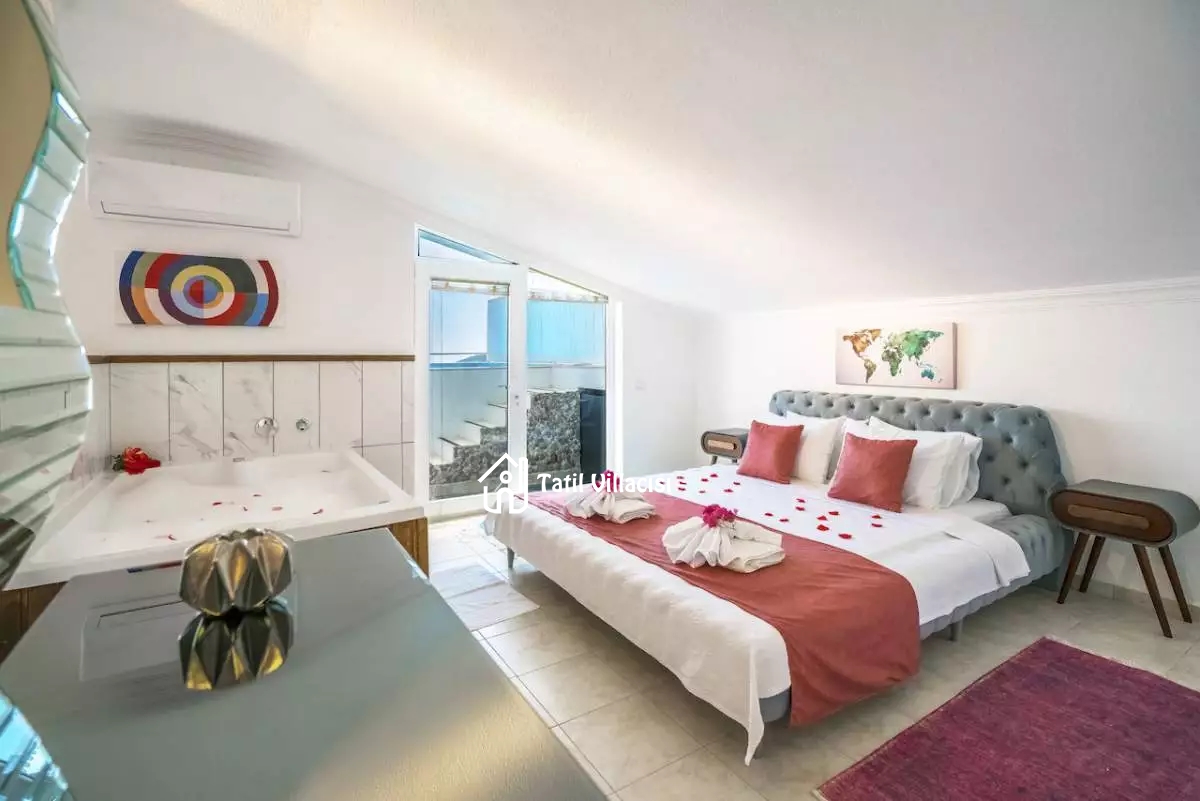 Villa Studio