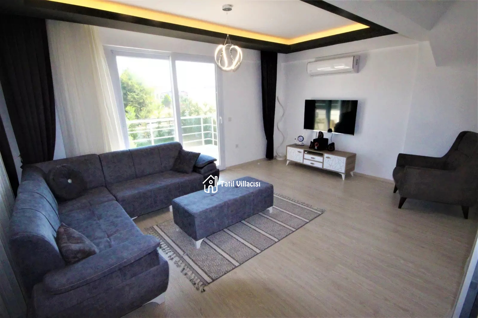 Villa Sunlight