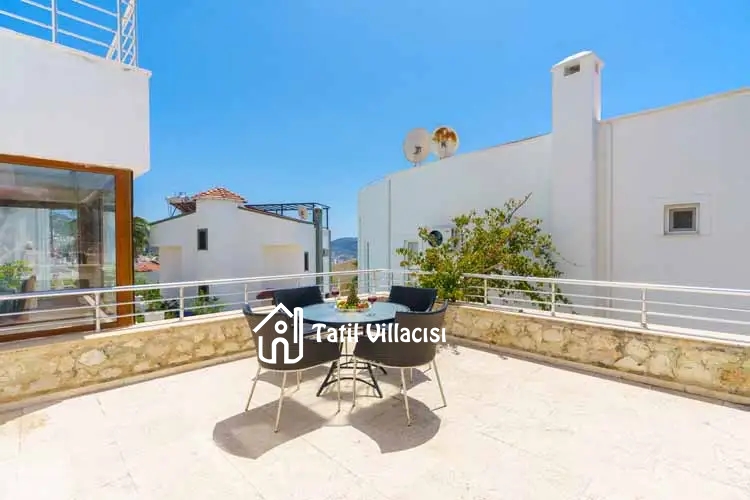 Villa Tarus Mara
