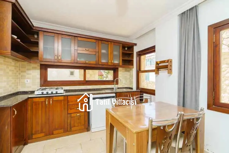 Villa Tarus Mara