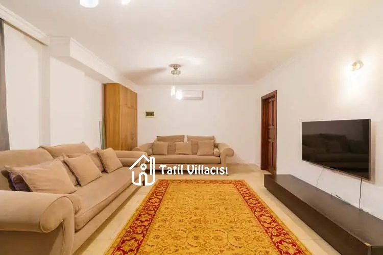 Villa Tarus Mara