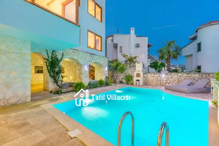 Villa Tarus Mara