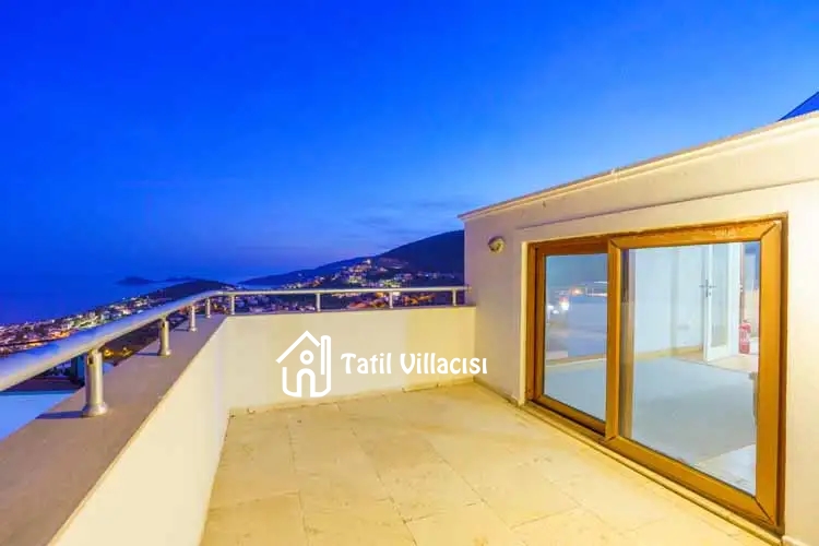 Villa Tarus Mara