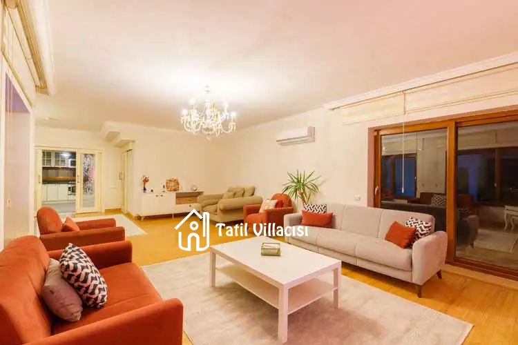 Villa Tarus Mara
