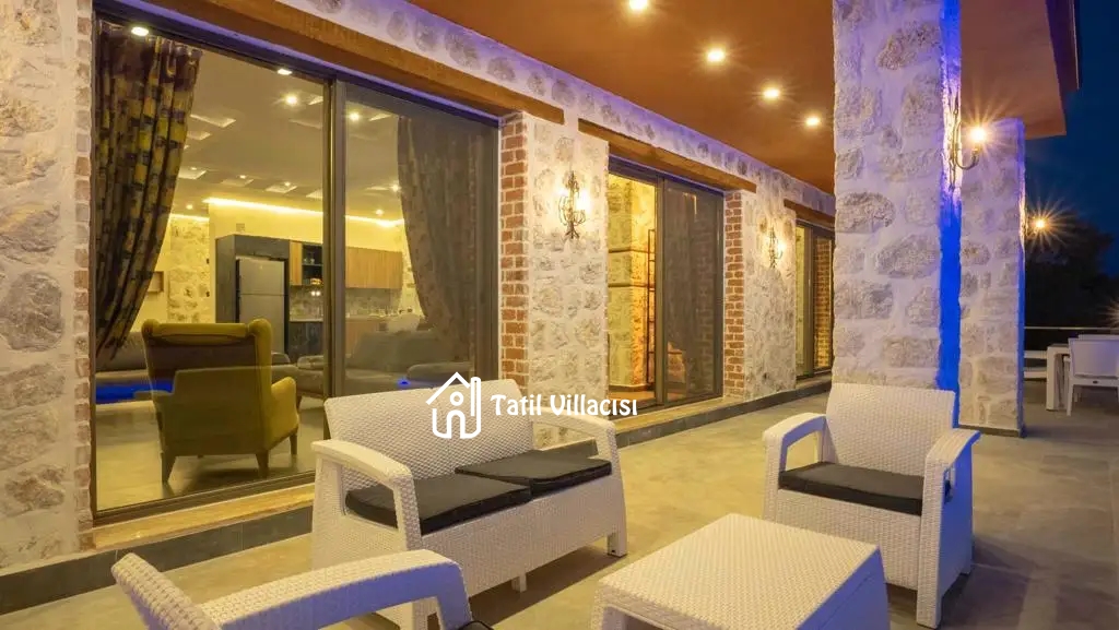 Villa Toprak Yalı