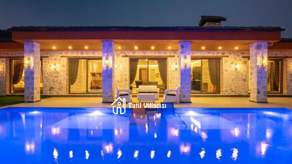 Villa Toprak Yalı
