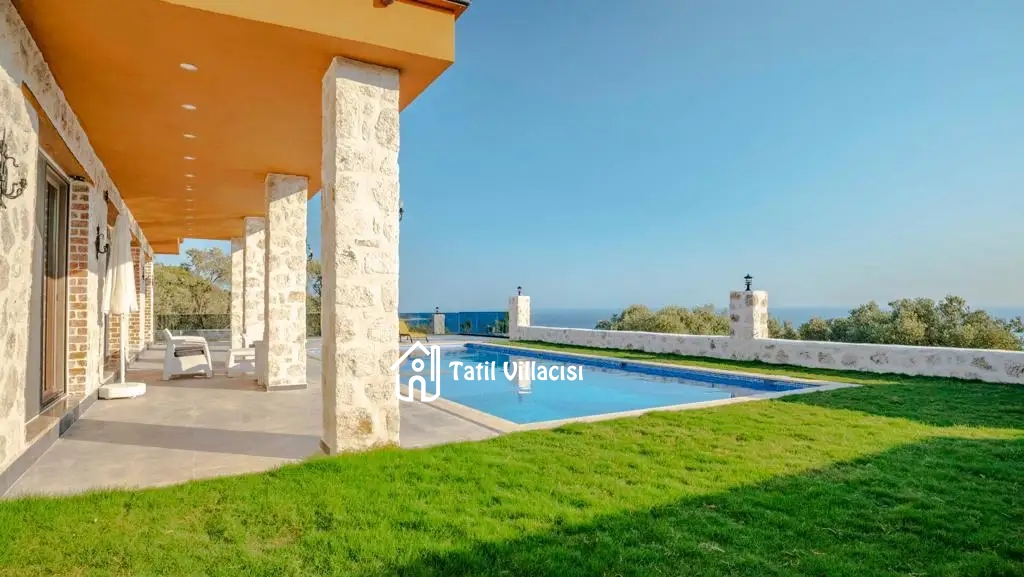 Villa Toprak Yalı