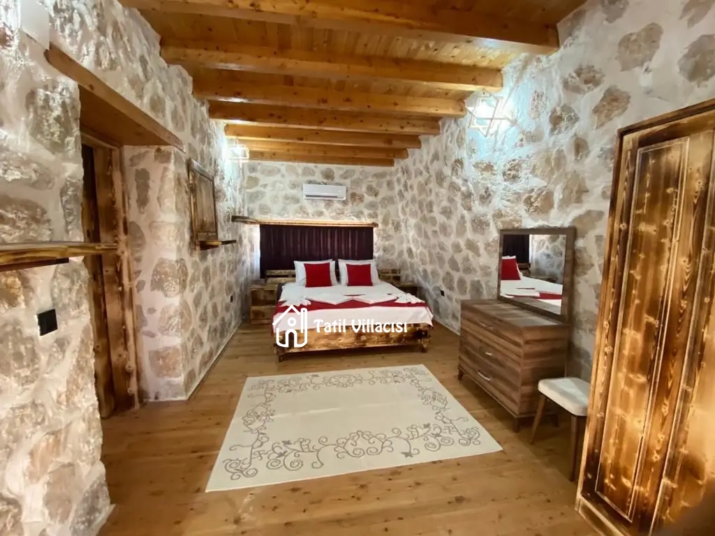 Villa Üçgen