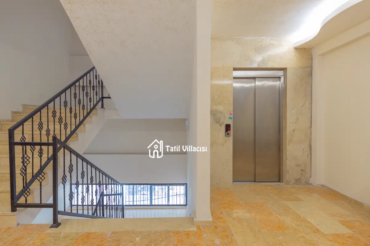 Villa Uzay Üzümlü