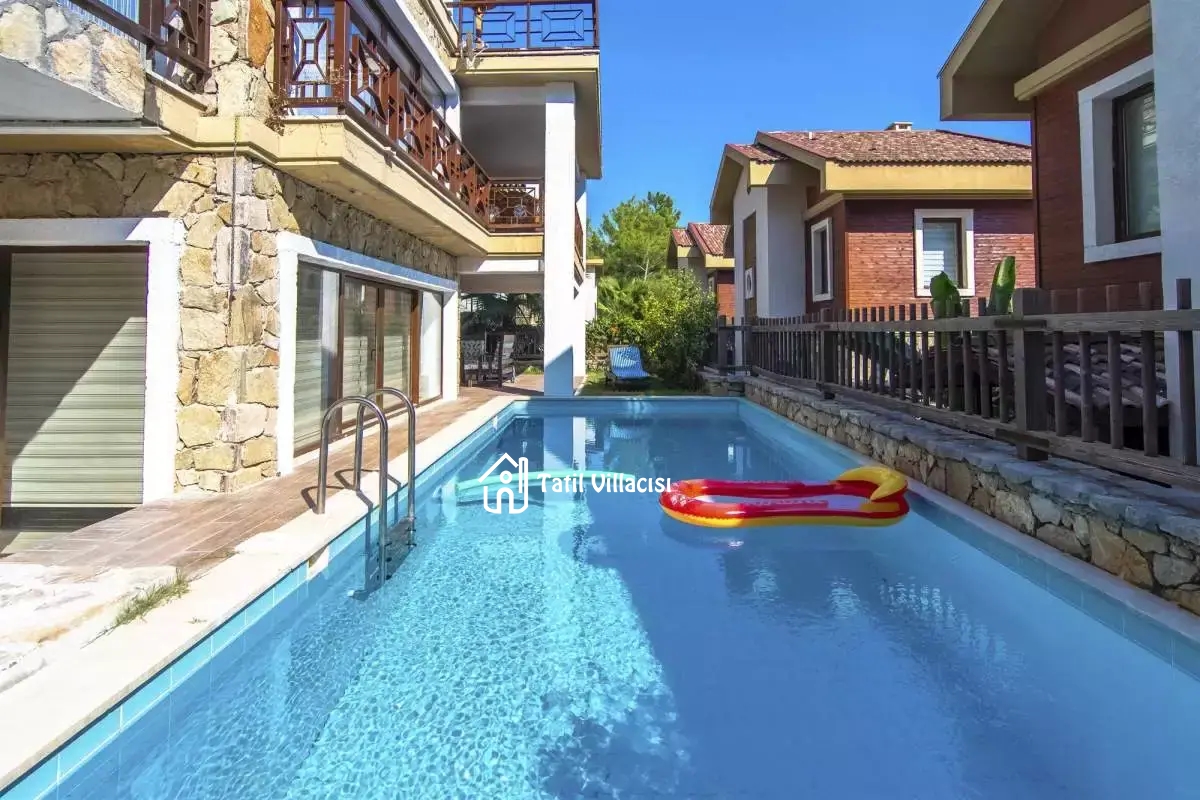 Villa Via Country