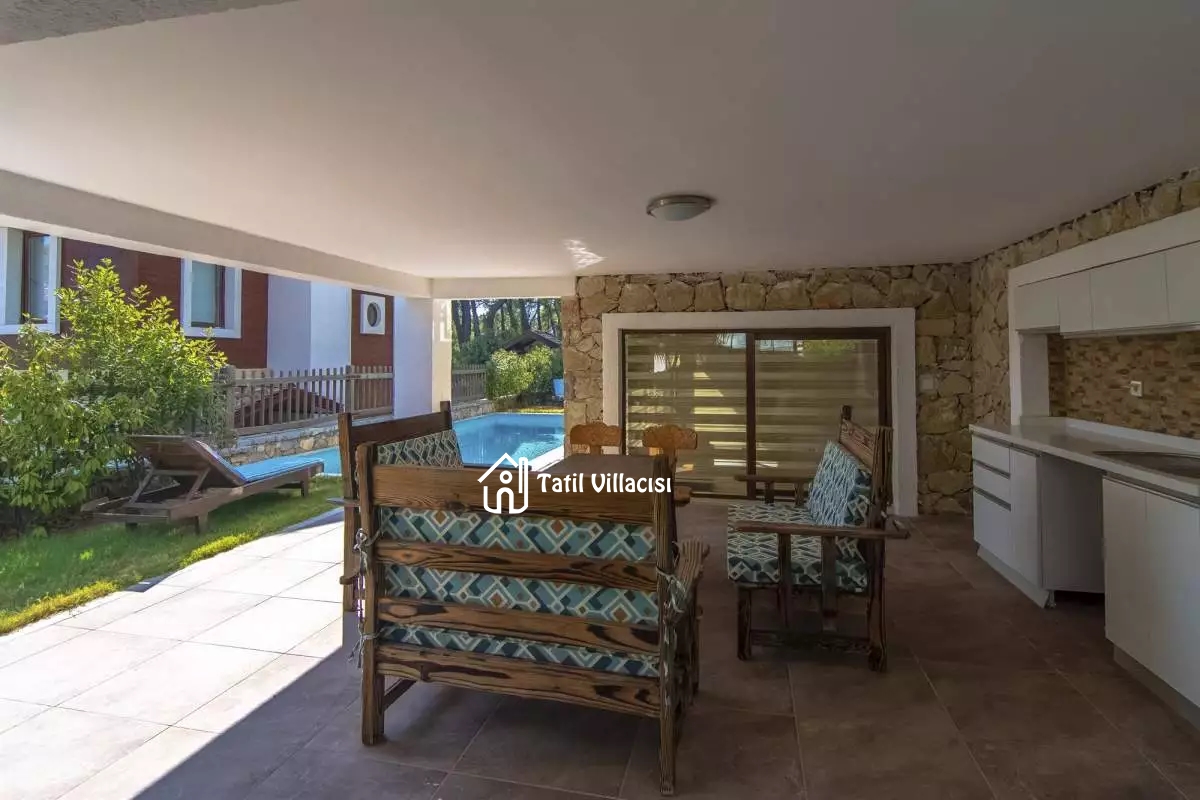 Villa Via Country