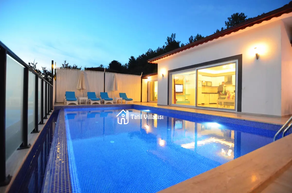 Villa Violet