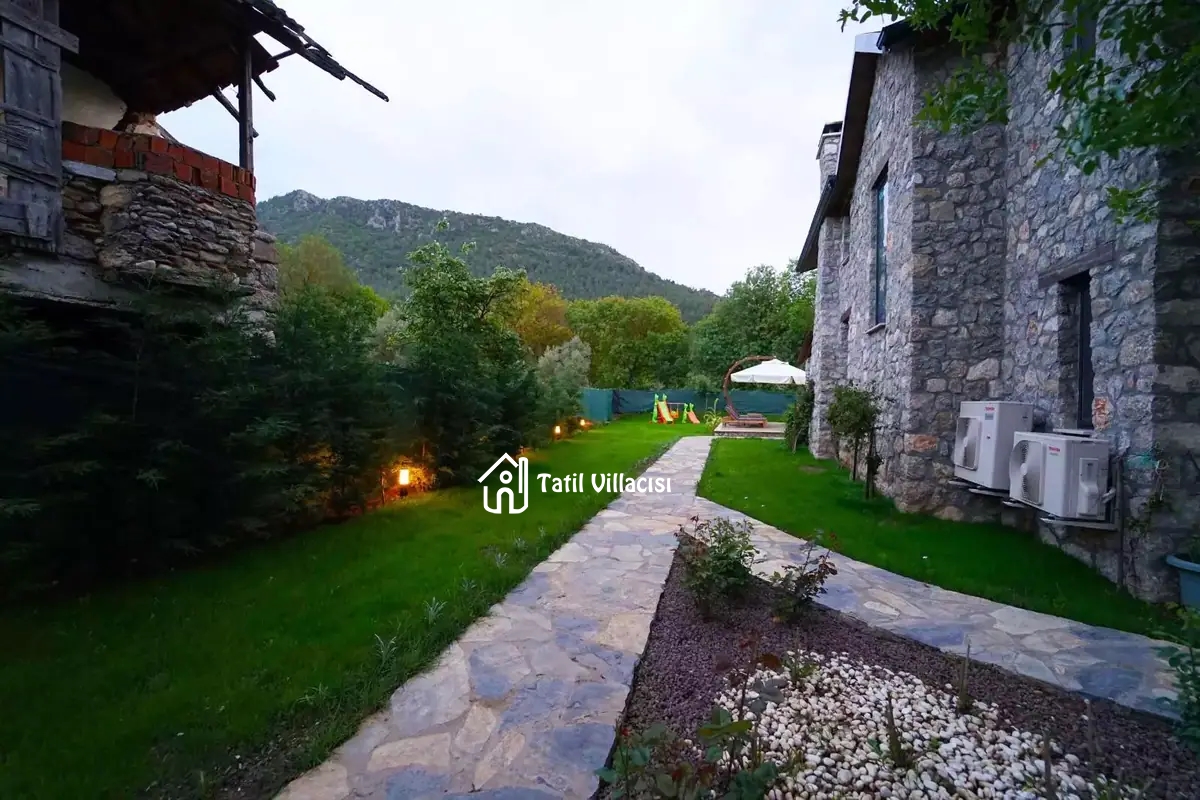 Villa Yaba 1