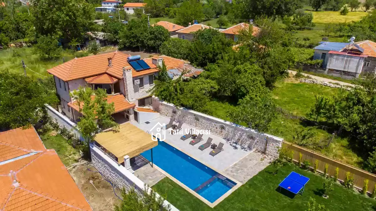 Villa Yanar